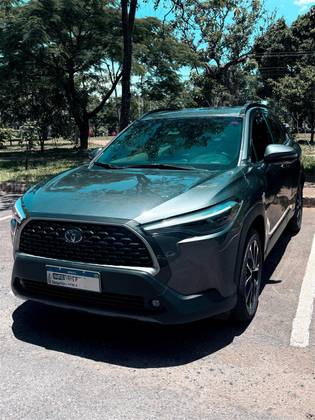 TOYOTA COROLLA CROSS 1.8 VVT-I HYBRID FLEX XRX CVT